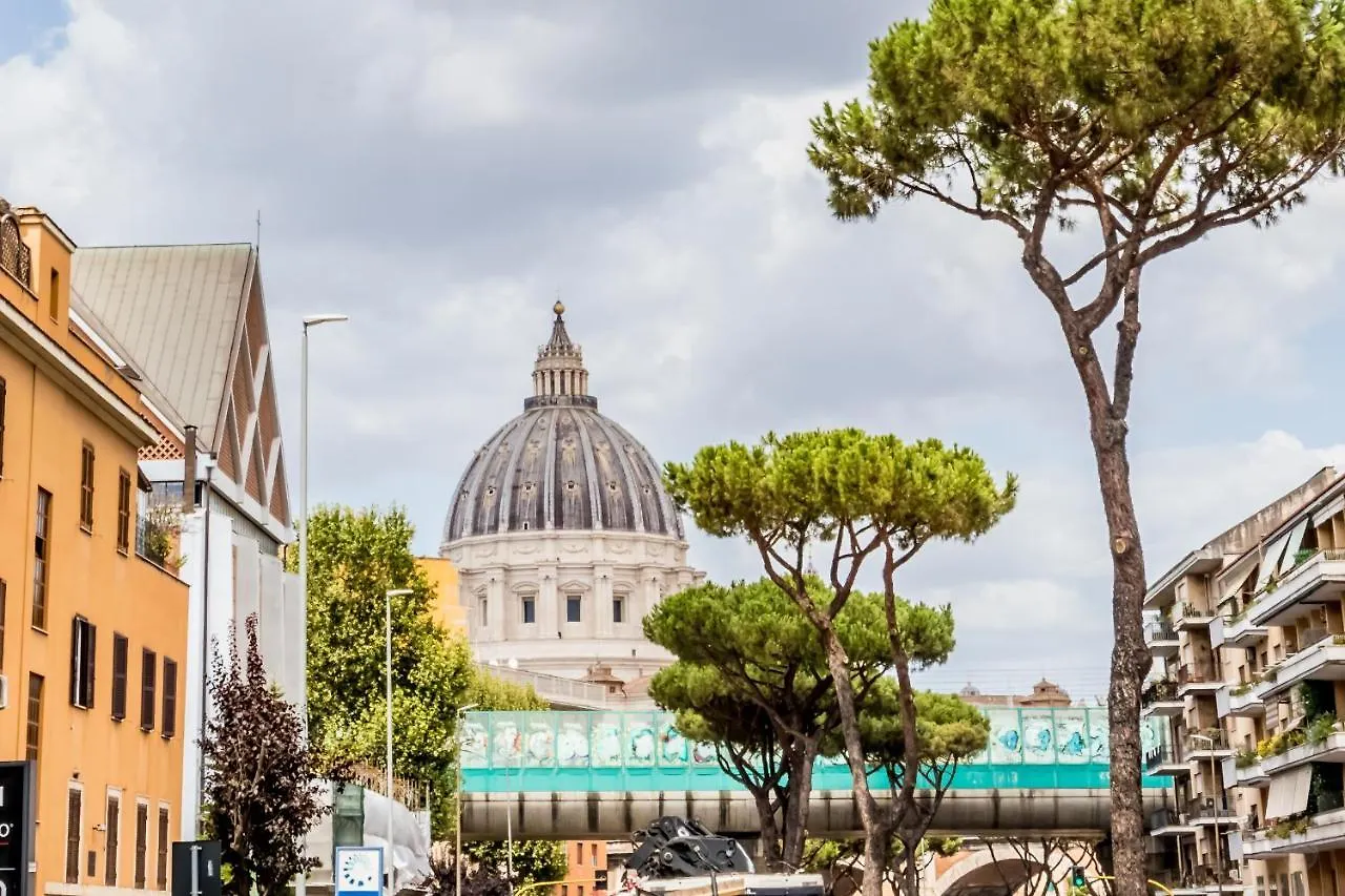 Bbhome Elegant Apartment At Saint Peter Front Of Vatican Rome Italy